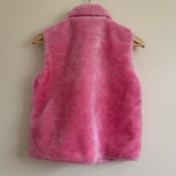 Sparkly Fluffy Vest - Picture 5 of 8
